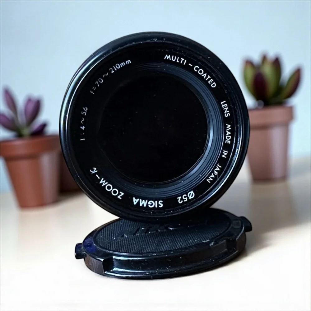 Versatile Black Macro Camera Lens